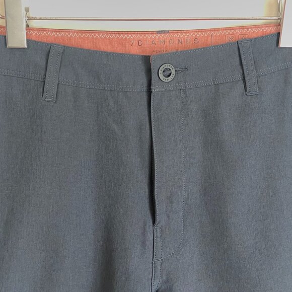 7 Diamonds Aeroplane Performance Shorts Men's 34 Flat Front Blue/Grey - Picture 2 of 6